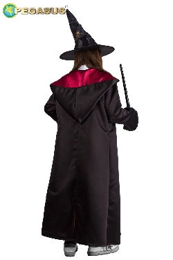 MAGA STUDENTESSA DI MAGIA